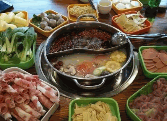 重庆好食寨火锅